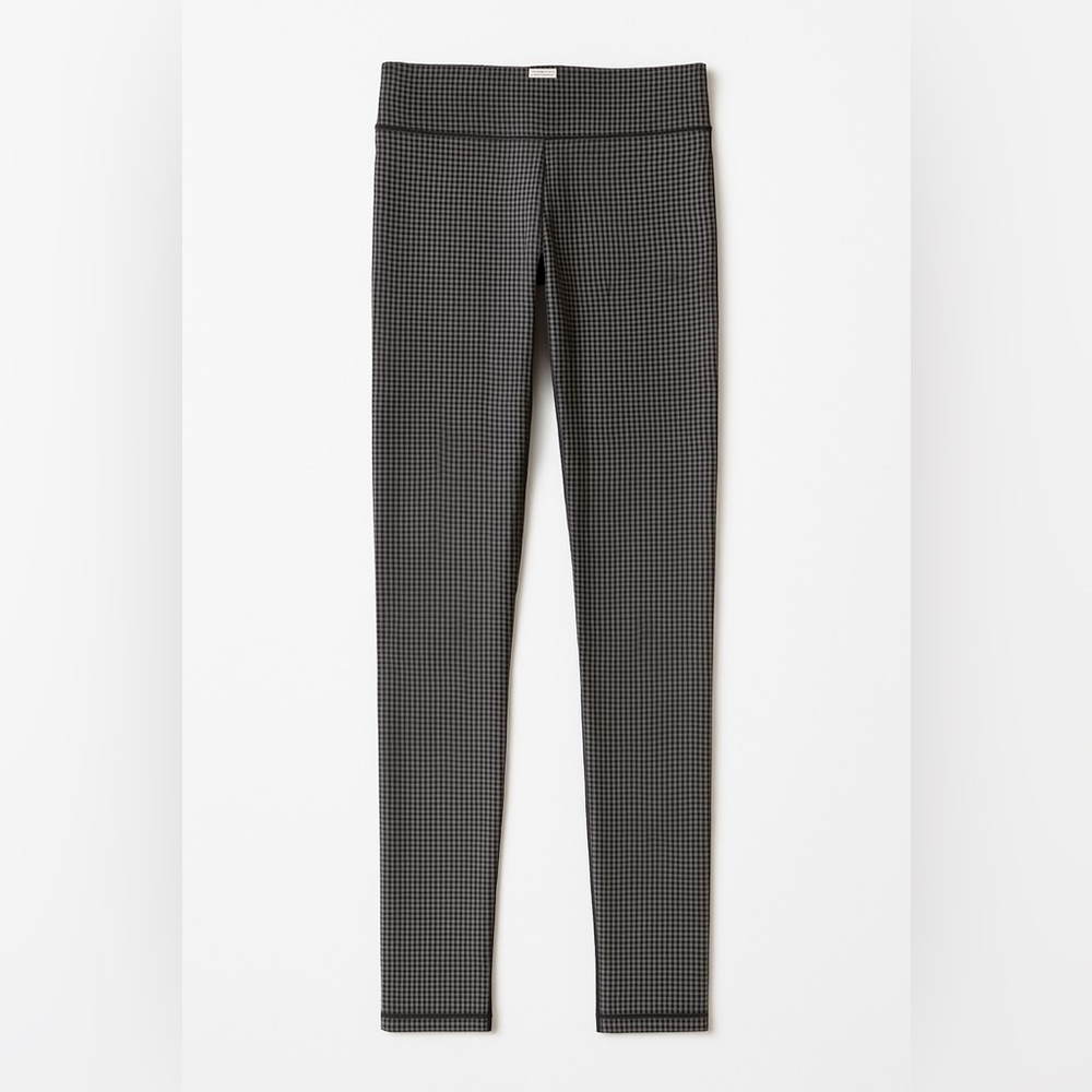 Ivivva by lululemon athletic pants in black and grey mix size youth 10